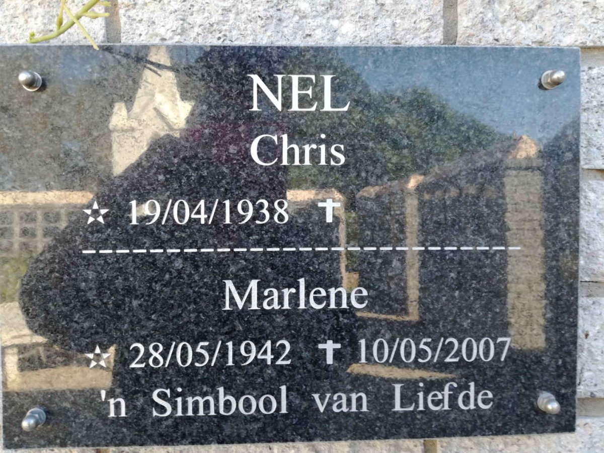 NEL Chris 1938- &amp; Marlene 1942-2007