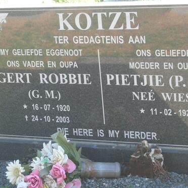 KOTZE G.M. 1920-2003 &amp; P.F.L. WIESE 1926-