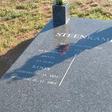 STEENKAMP Koos 1932-2003