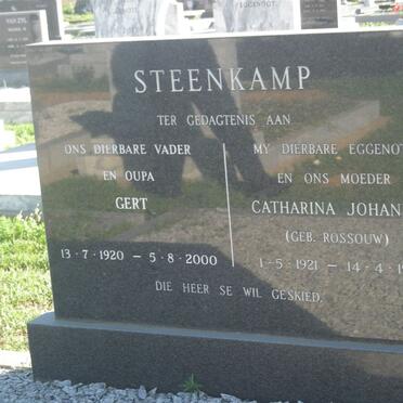 STEENKAMP Gert 1920-2000 &amp; Catharina Johanna ROSSOUW 1921-1981