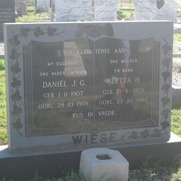 WIESE Daniel J.G. 1907-1978 &amp; Aletta H. 1903-1988