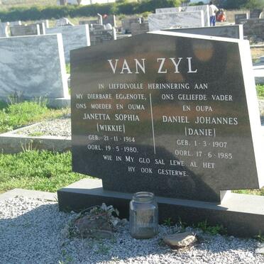 ZYL Daniel Johannes, van 1907-1985 &amp; Janetta Sophia 1914-1980