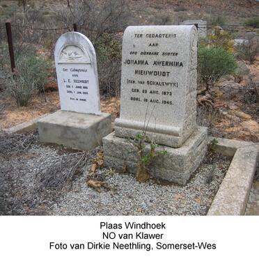 NIEUWOUDT L.E 1860-1935 &amp; Johanna Aermina VAN SCHALKWYK 1873-1945