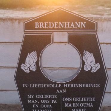 BREDENHANN Hansie 1928-2009 &amp; Marie 1931-2015