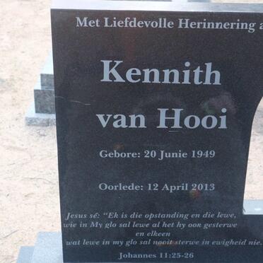 HOOI Kennith, van 1949-2013
