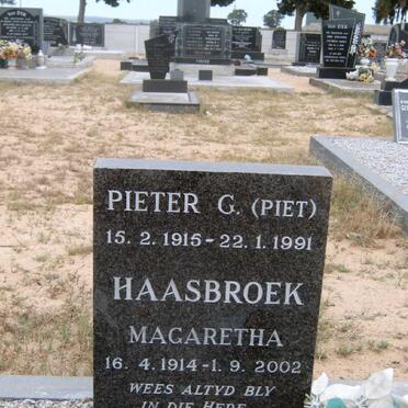HAASBROEK Pieter G. 1915-1991 &amp; Magaretha 1914-2002