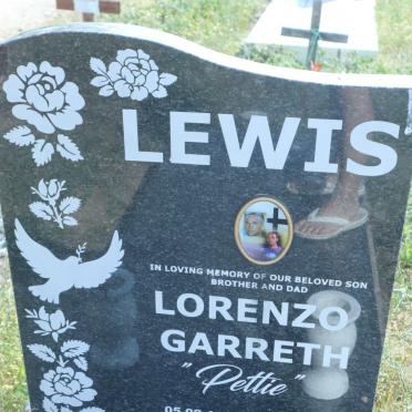 LEWIS Lorenzo Garreth 1989-2015