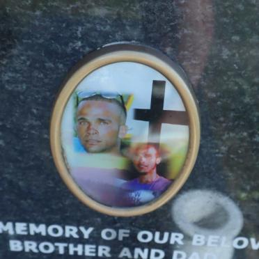 LEWIS Lorenzo Garreth 1989-2015