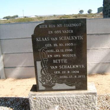 SCHALKWYK Klaas, van 1905-1966 &amp; Bettie 1904-1972