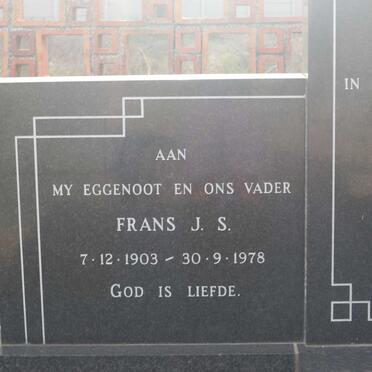 KELLERMAN Frans J.S. 1903-1978 &amp; Helie E.J. SMIT 1909-2009