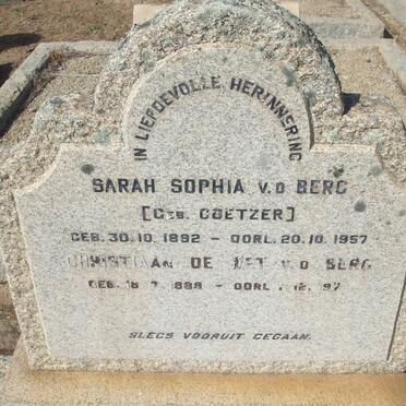 BERG Christiaan De Wet, v,d. 1888-1972 &amp; Sarah Sophia COETZER 1892-1957