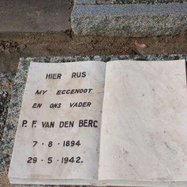 BERG P.F., van den 1894-1942