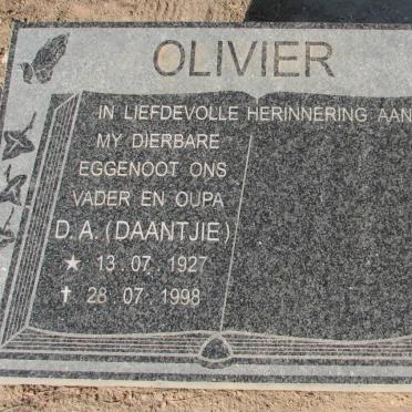 OLIVIER D.A. 1927-1998