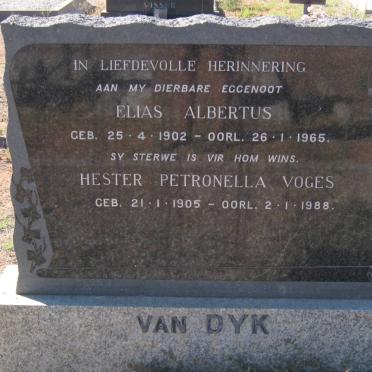DYK Elias Albertus, van 1902-1965 &amp; Hester Petronella VOGES 1905-1988
