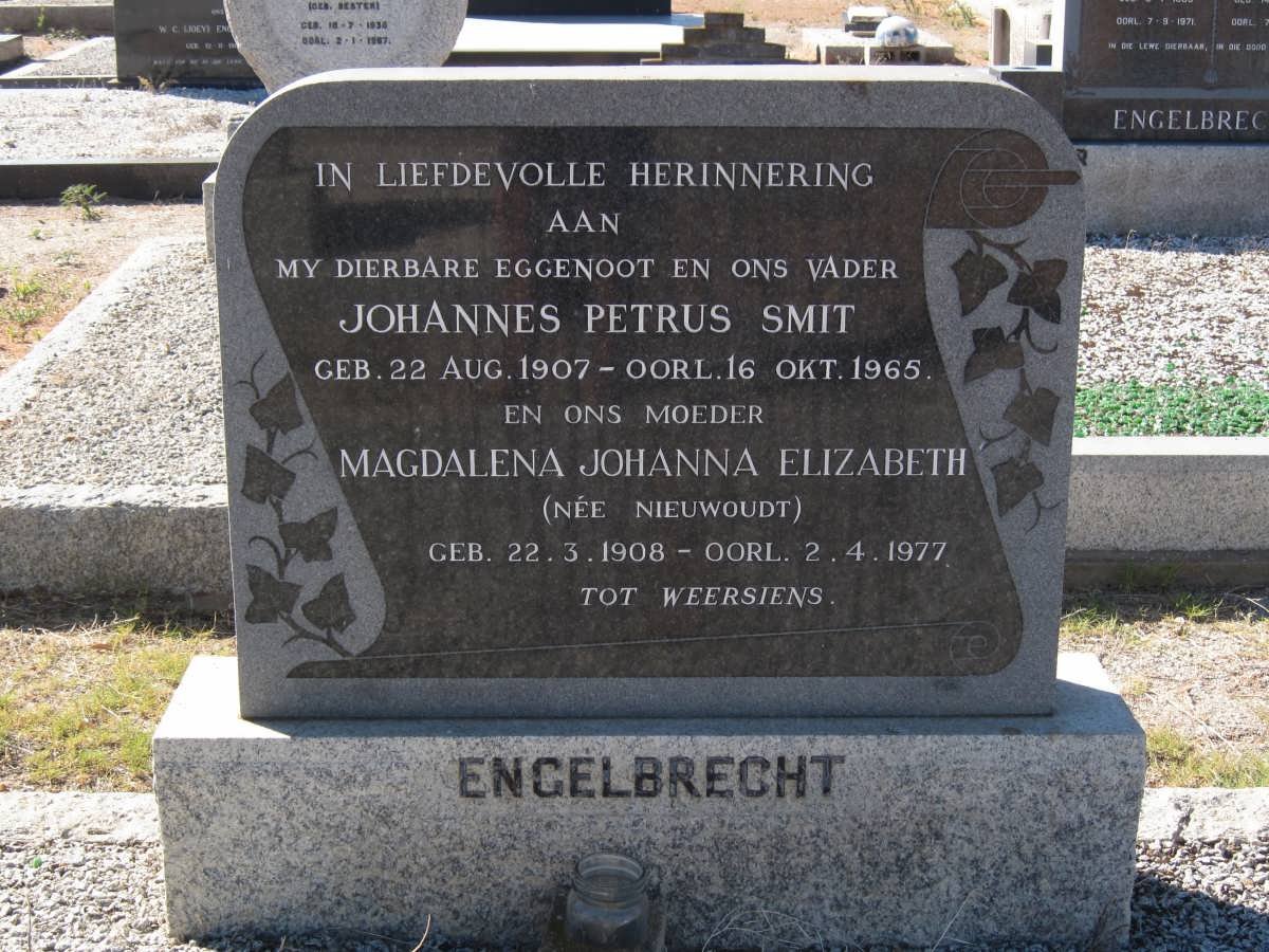 ENGELBRECHT Johannes Petrus Smit 1907-1965 &amp;  Magdalena Johanna Elizabeth NIEUWOUDT 1908-1977