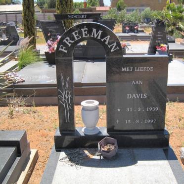 FREEMAN Davis 1939-1997
