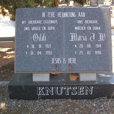 KNUTSEN Oddi 1921-1992 &amp; Maria J.W. 1914-1996