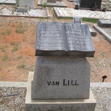 LILL Matthys Michielse, van 1894-1963 &amp; Martha J.J. VOGES 1900-1977