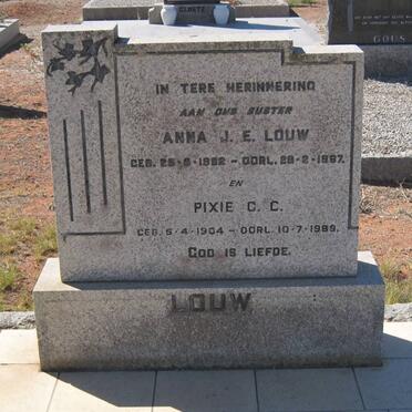 LOUW Anna J.E. 1892-1987 :: LOUW Pixie C.C. 1904-1989