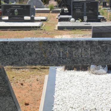 LILL Tobias Gerhardus, van 1915-1996 &amp; Ella  VAN ZYL 1932-1985