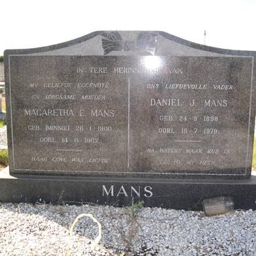 MANS Daniel J. 1898-1979 &amp; Magaretha E. MINNIE 1900-1962