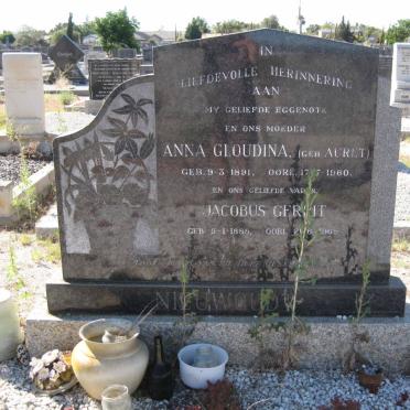 NIEUWOUDT Jacobus Gerrit 1888-1965 &amp; Anna Gloudina  AURET 1891-1960