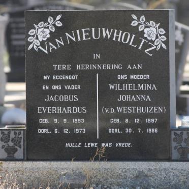 NIEUWHOLTZ Jacobus Everhardus, van 1893-1973 &amp; Wilhelmina Johanna  V.D. WESTHUIZEN 1897-1986
