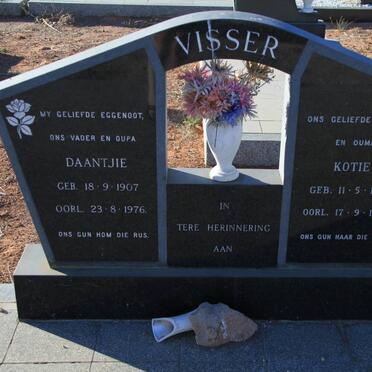 VISSER Daantjie 1907-1976 &amp; Kotie 1930-1979