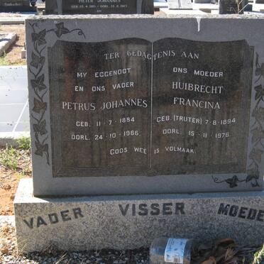 VISSER Petrus Johannes 1884-1966 &amp; Huibrecht Francina TRUTER 1894-1976