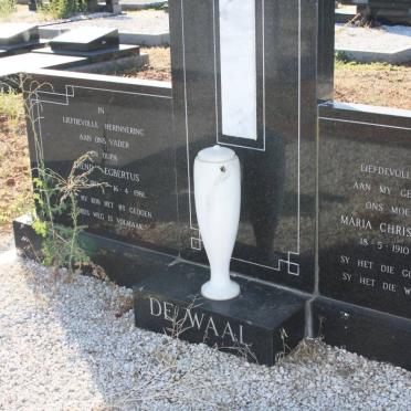 WAAL Arend Egbertus, de 1911-1981 &amp; Maria Christina Gertruida 1910-1978