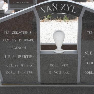ZYL J.E.A., van 1910-1979 &amp; M.E.P. 1910-1990