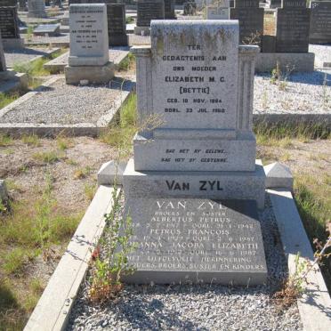 ZYL, van