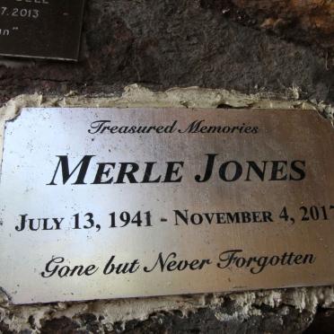 JONES Merle 1941-2017