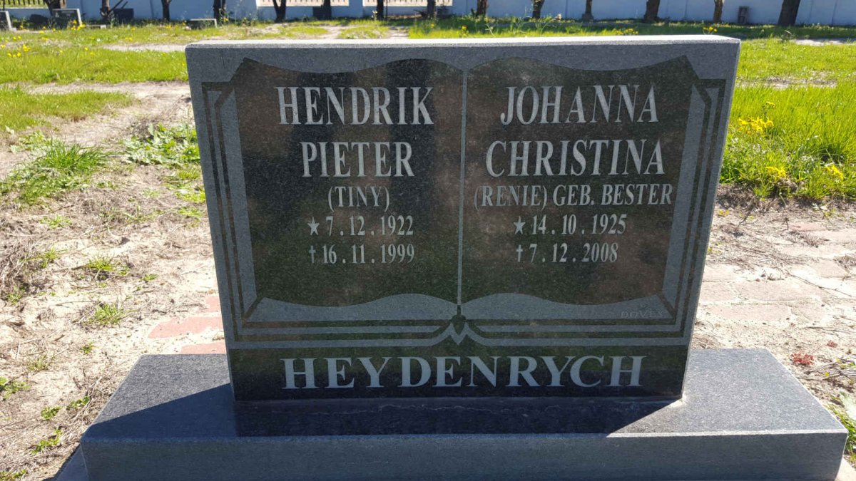 HEYDENRYCH Hendrik Pieter 1922-1999 &amp; Johanna Christina BESTER 1925-2008