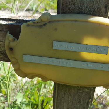 MITCHELL Alfred 1935-2002