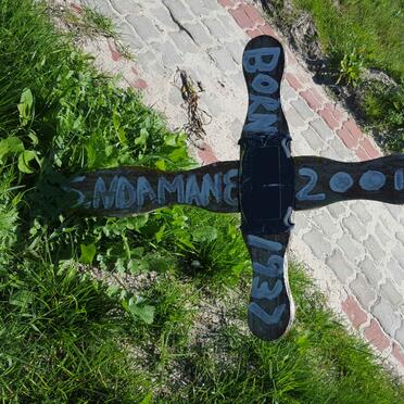 NDAMANE S. 1937-2001