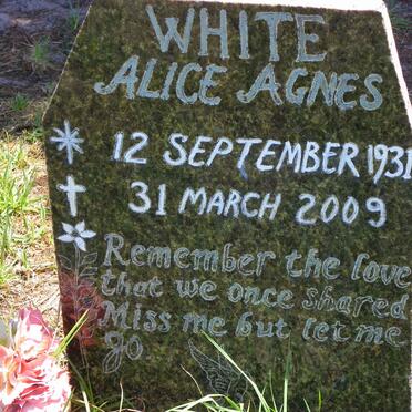 WHITE Alice Agnes 1931-2009