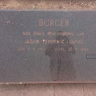BURGER Jacob Frederik 1910-1984 &amp; Marita 1920-2013