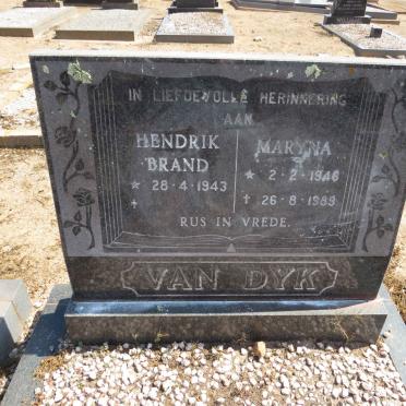 DYK Hendrik Brand, van 1943- &amp; Maryna 1946-1989