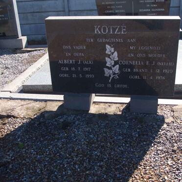KOTZE Albert J. 1917-1993 &amp; Cornelia E.J. BRAND 1920-1976