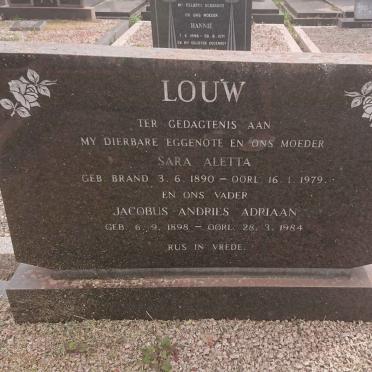 LOUW Jacobus Andries Adriaan 1898-1984 &amp; Sara Aletta 1890-1979
