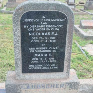 LAUBSCHER Nicolaas E.J. 1880-1958 &amp; Maria E. 1906-2003