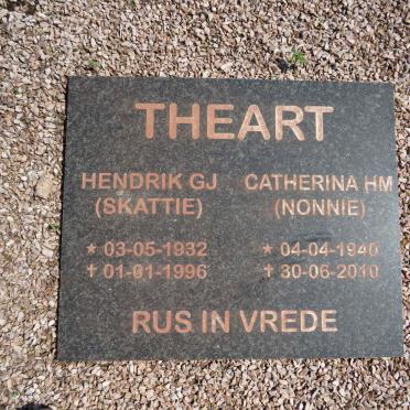 THEART Hendrik G.J. 1932-1996 &amp; Catherina H.M. 1940-2010