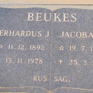 BEUKES Gerhardus J. 1892-1978 &amp; Jacoba E. 1903-1984