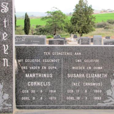 STEYN Marthinus Cornelis 1914-1979 &amp; Susara Elizabeth ERASMUS 1909-1993