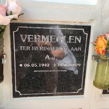 VERMEULEN A.J. 1942-2009