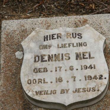 NEL Dennis 1941-1942
