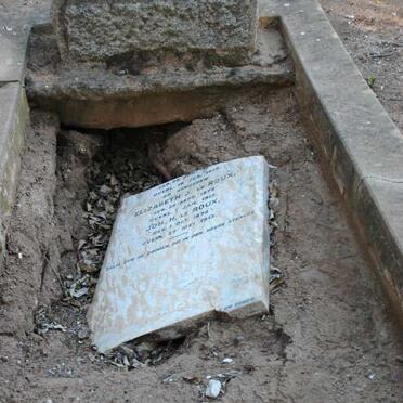 ROUX Joh. H., le 1872-1913 &amp;:: LE ROUX Elizabeth J. 1878-1912 :: ROUX ?, le 18??-1914