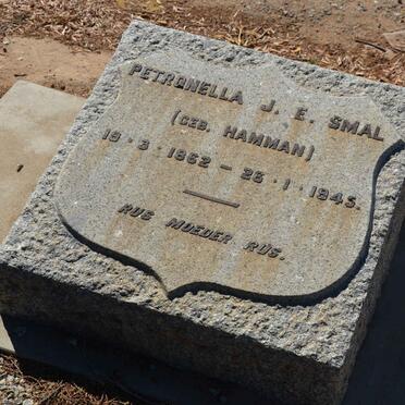 SMAL Petronella J.E. nee HAMMAN 1862-1945