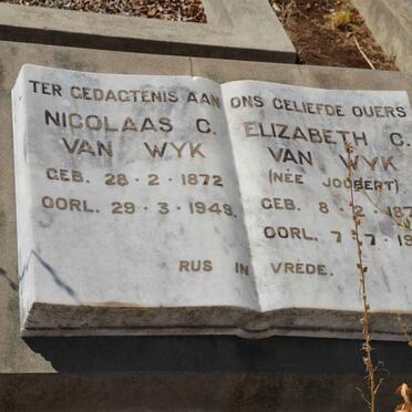 WYK Nicolaas C., van 1872-1949 &amp; Elizabeth C. JOUBERT 1879-1953